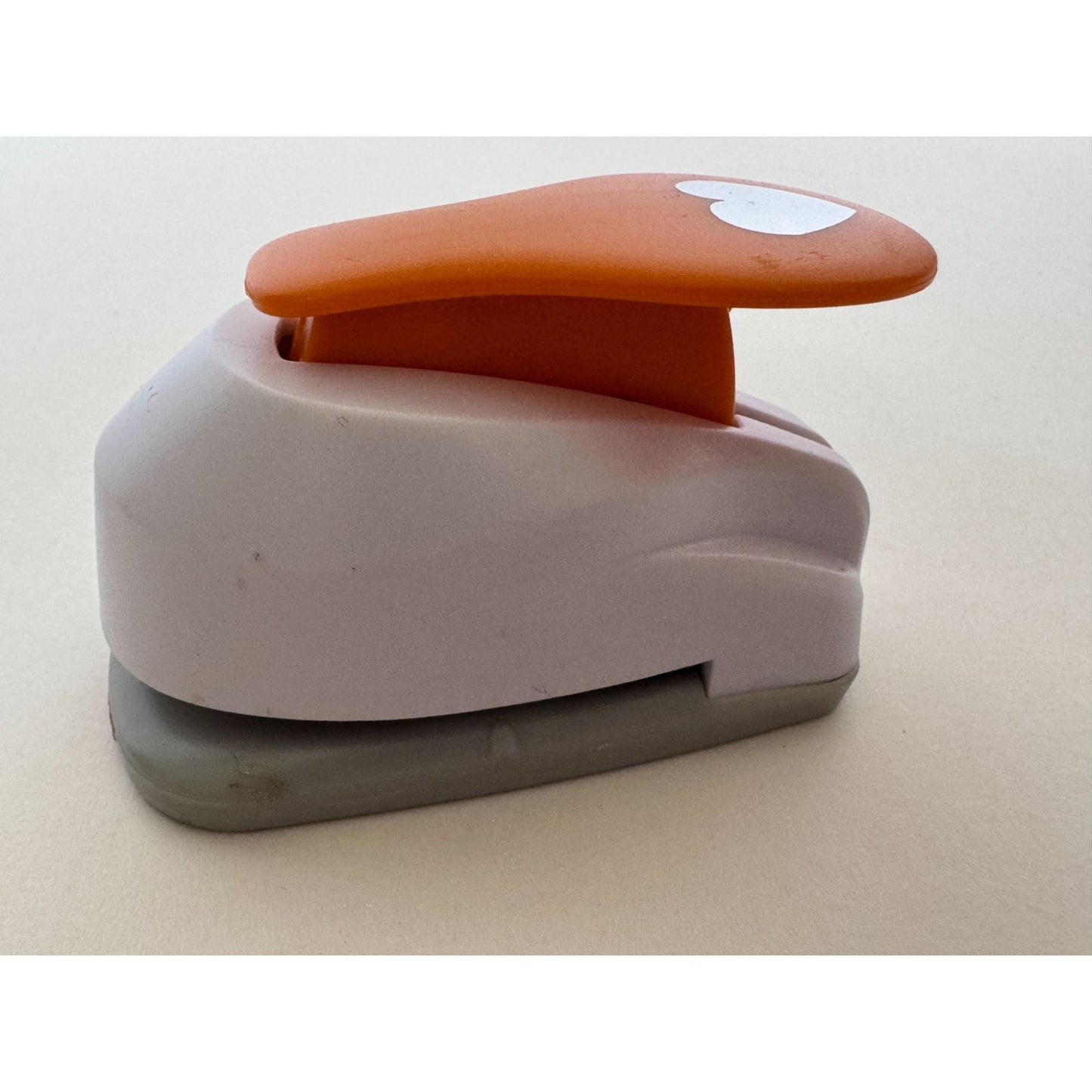 Fiskars Lever Paper Punch Small Heart 1/2 inch Valentines Day Paper Crafting
