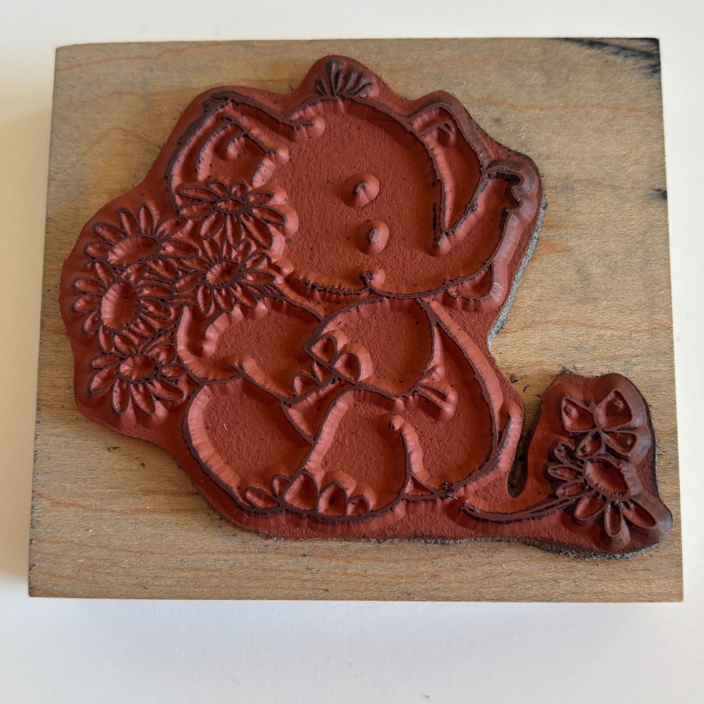 Penny Black Rubber Stamp Embrace Elephant Hug Friendship Card Making Animal Love