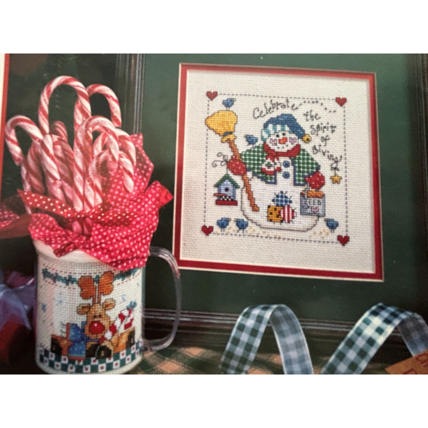 Leisure Arts Cross Stitch Pattern Book Santa and Company Christmas Snowman 3093