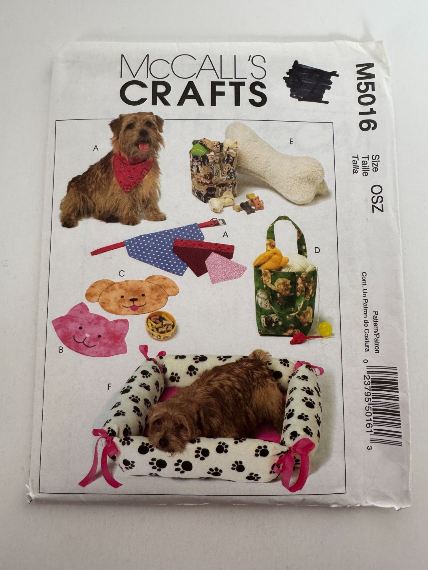 McCalls Sewing Pattern M5016 Crafts Pet Bed Neckerchief Placemat Bone Pillow UC