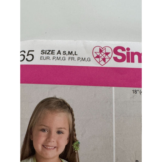 Simplicity Sewing Pattern 2465 Matching Aprons For Girls and 18 inch Dolls S M L