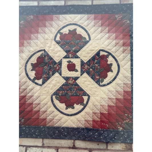 Country Quilts Quilt Pattern Apple Baskets in Shadows 40 Inch Square Ian Sutton