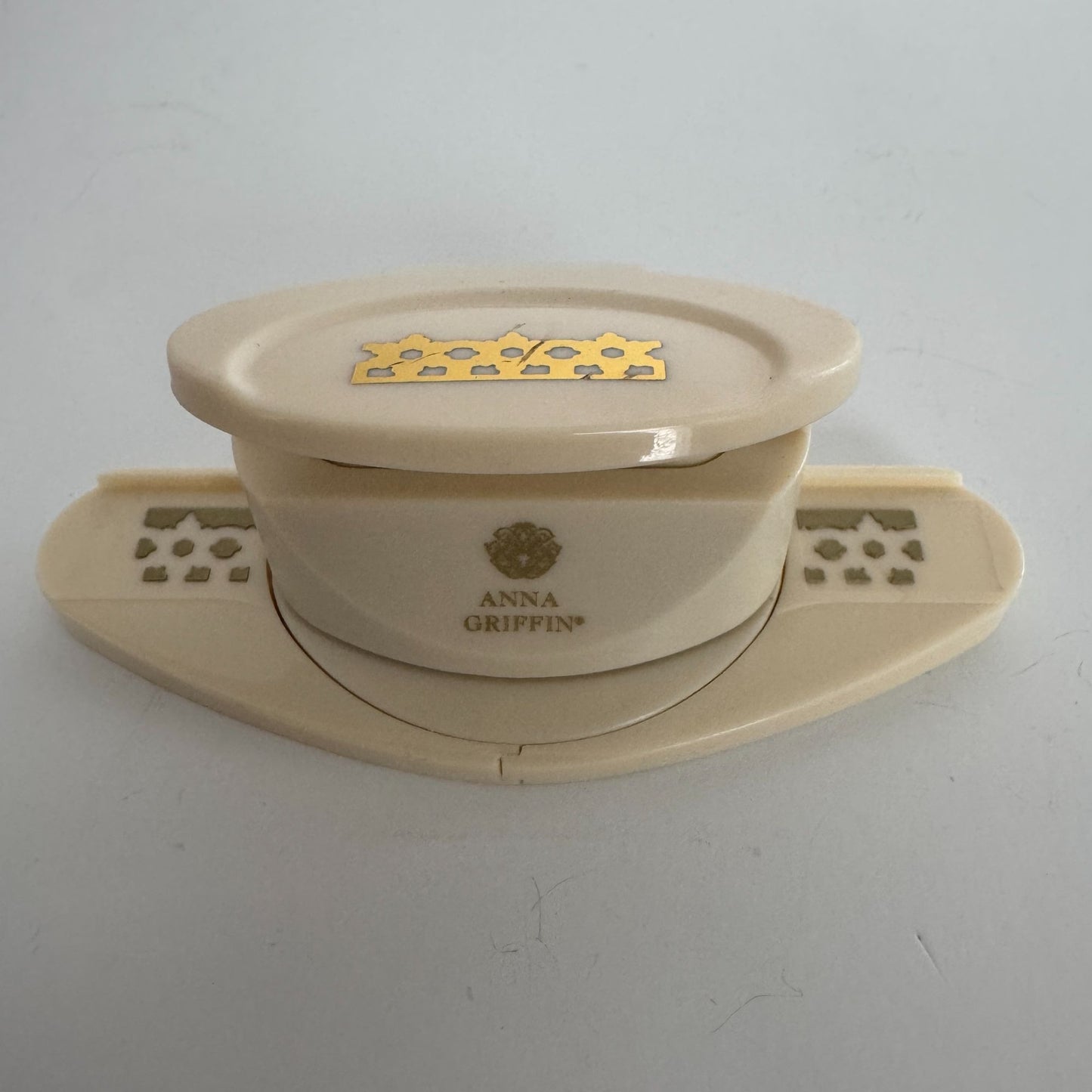 Anna Griffin Paper Punch Border Edge Crafting Tool Cardmaking Decorative Holiday