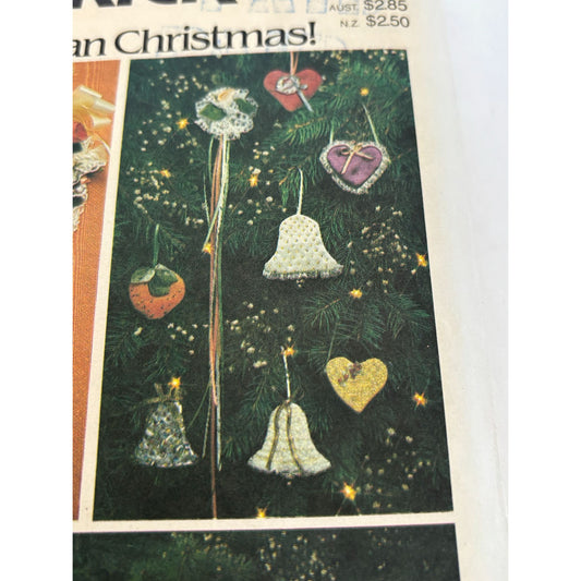 Butterick Sewing Pattern 4013 Victorian Christmas Tress Skirt Wreath Ornaments
