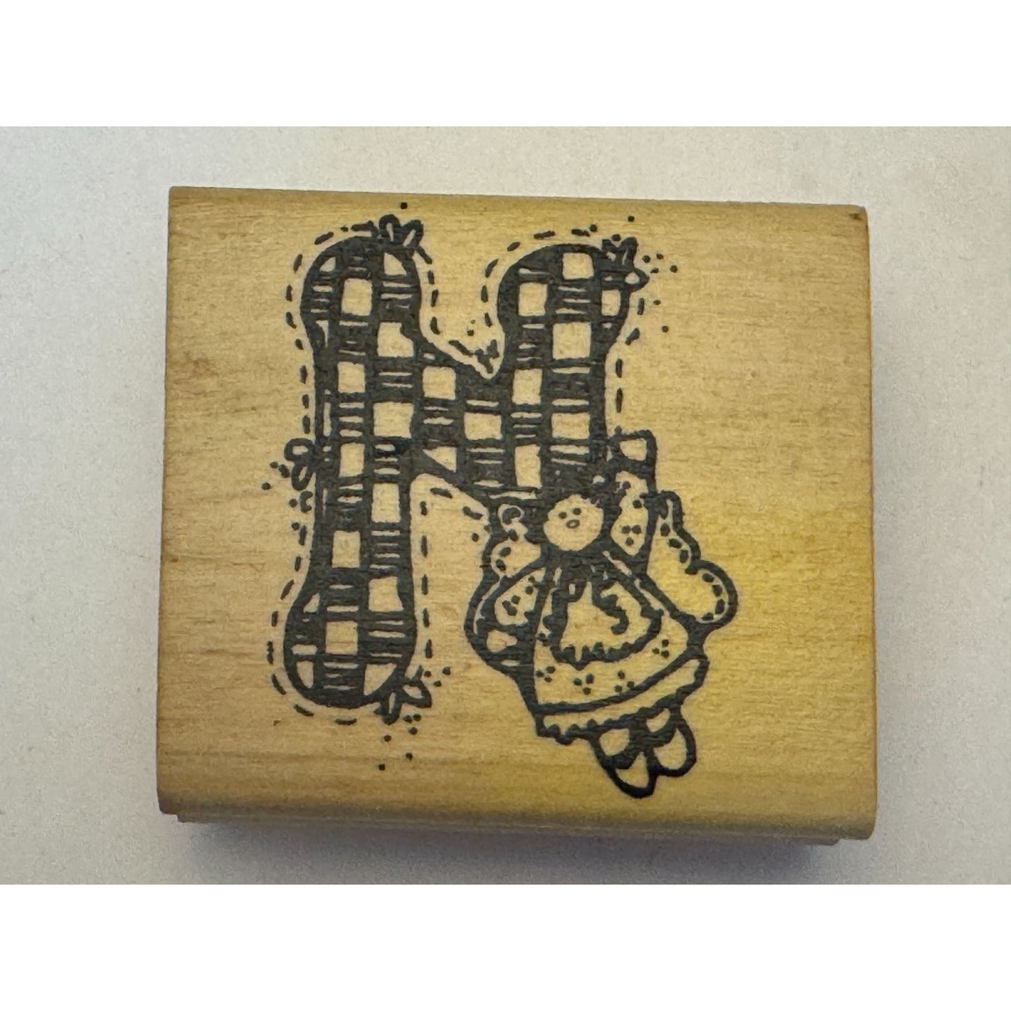 Hooks Lines and Inkers Rubber Stamp Alphabet Letter N Angel Doll Country Craft