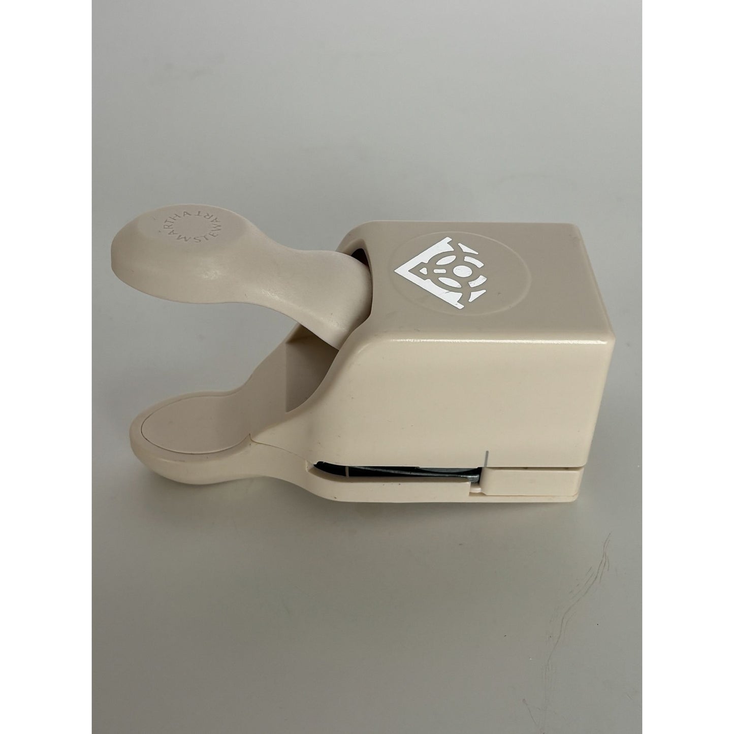Martha Stewart Paper Punch Geometric Around the Page Corner Punch Art Nouveau