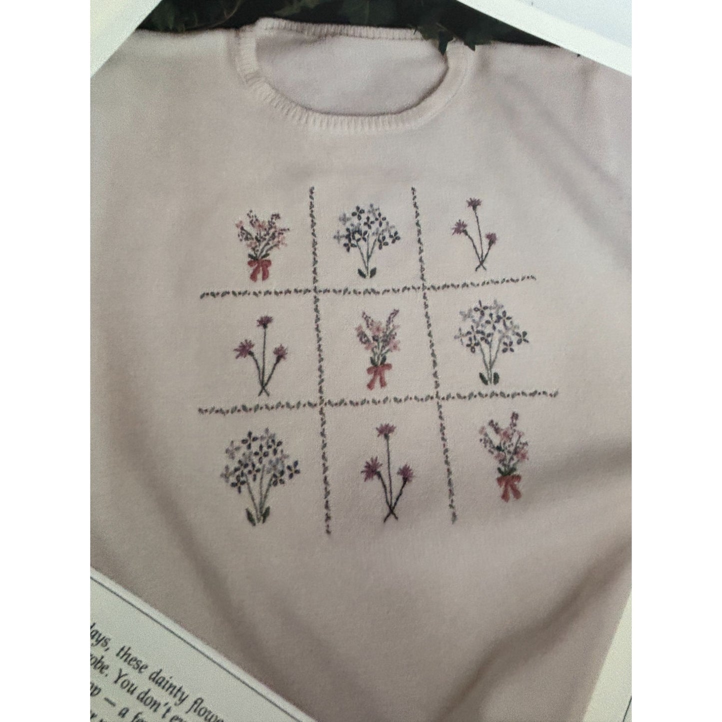 Leisure Arts Magazine June 1990 Cross Stitch Sweater Embroidery Crochet Doily