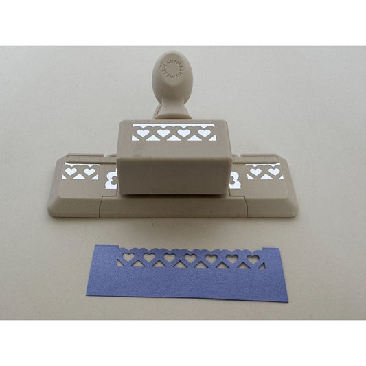 Martha Stewart Edge Punch Scalloped Double Heart Border Trim Paper Craft Rare