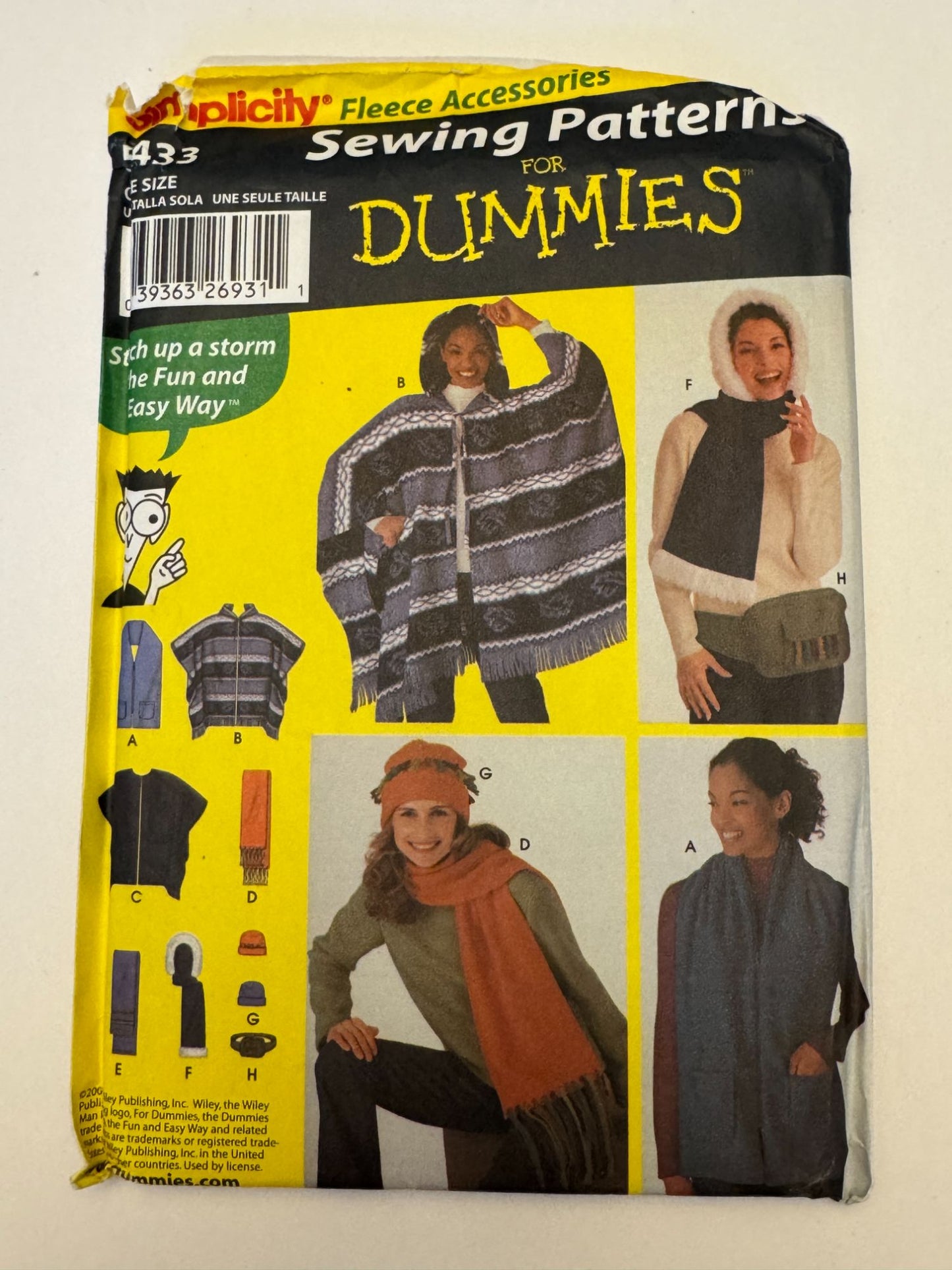 Simplicity Sewing Pattern for Dummies 5433 Poncho Scarf Hat Fanny Pack Bag Uncut