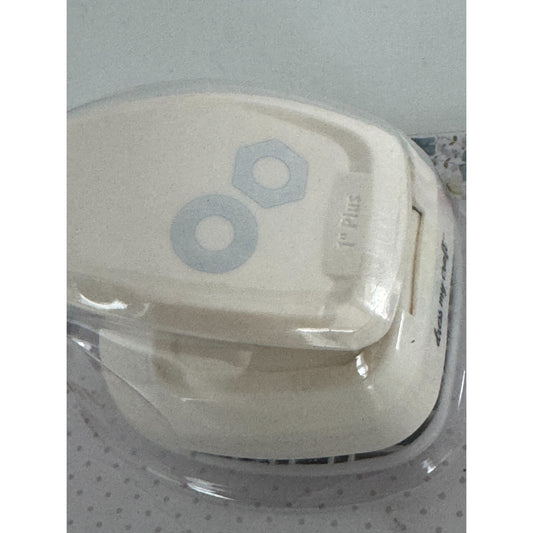 Dress My Craft Reinforcement Hole Punch Paper Crafting Scrapbooking Card Making