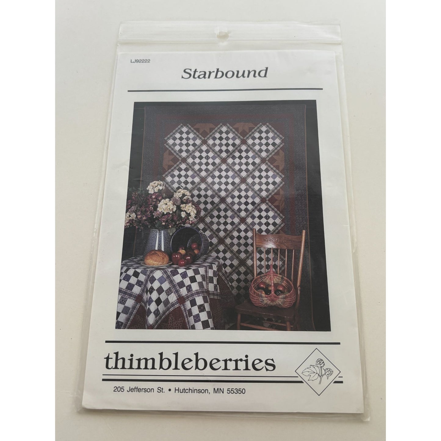 Thimbleberries Starbound Bed Quilt Pattern by Lynette Jensen Quilting Project