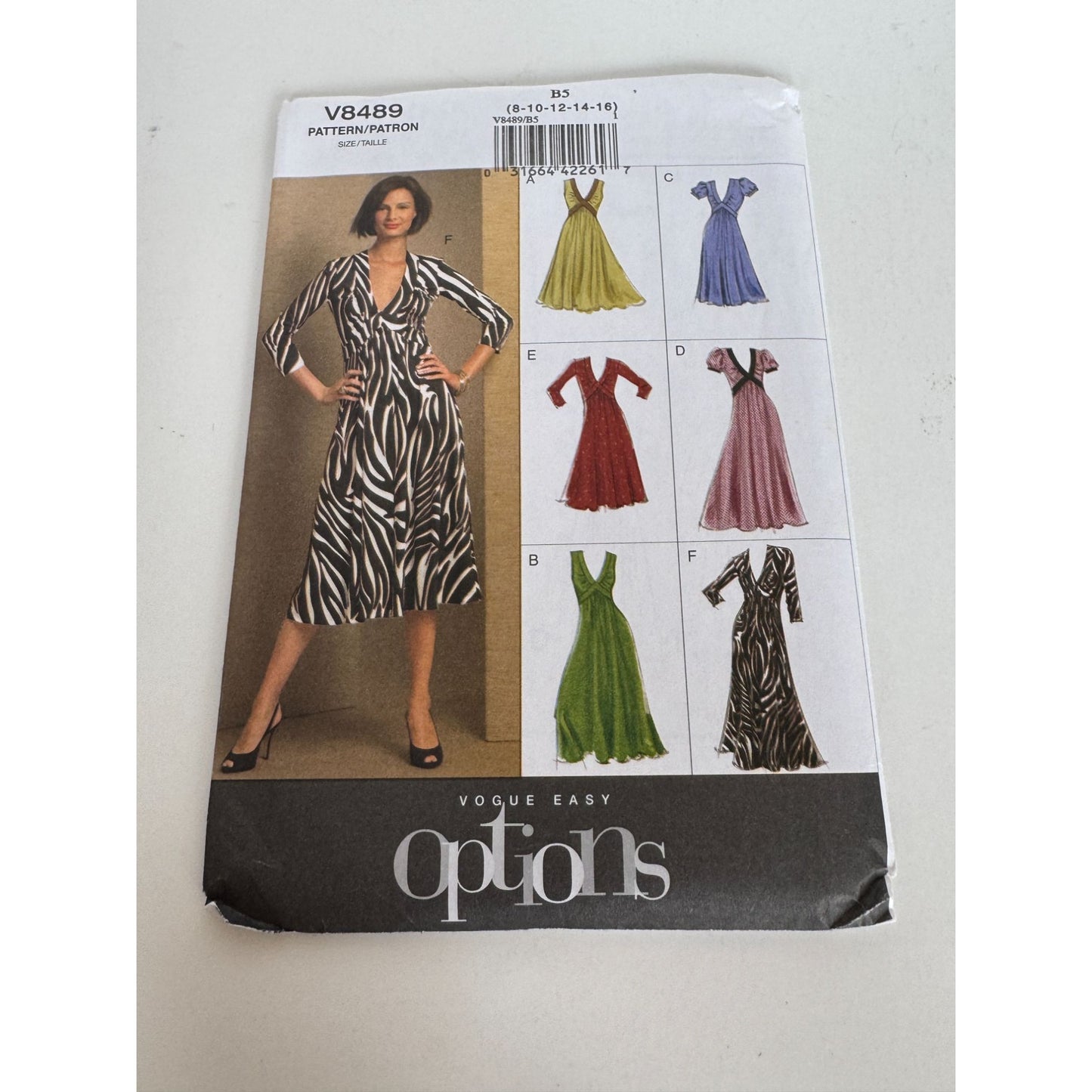 Vogue Sewing Pattern V8489 Dress V-Neck Back Zipper Multiple Styles Easy 8-16 UC