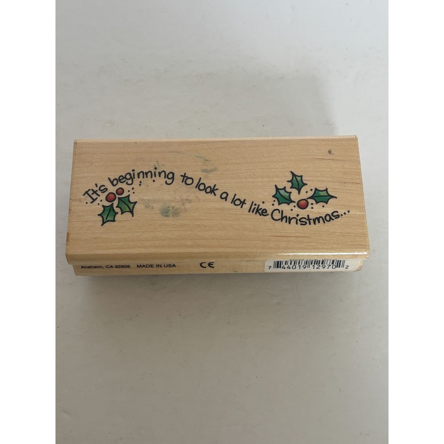 Stampendous Rubber Stamp Holly Wave Its Beginning To Look A Lot Like Christmas