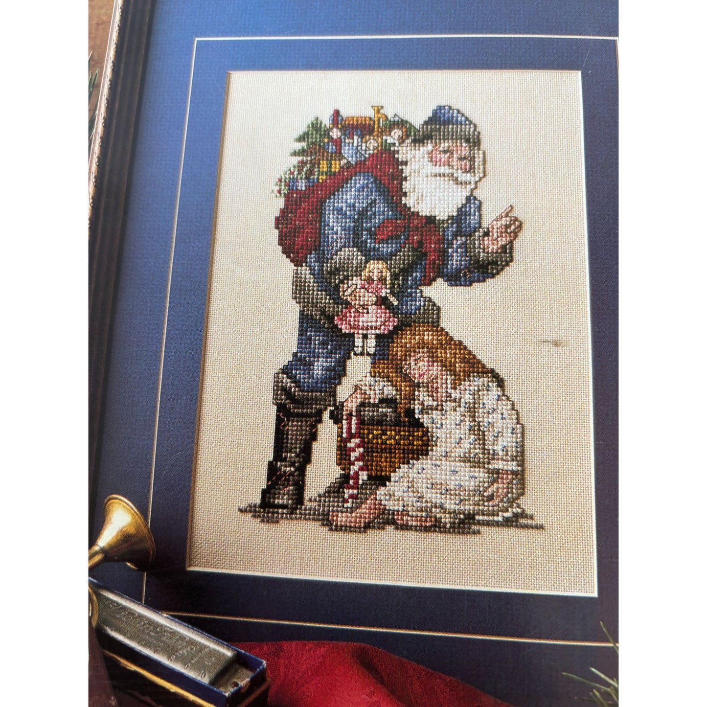 Leisure Arts Magazine December 1989 Santa Cross Stitch Knit Santa Elf Christmas