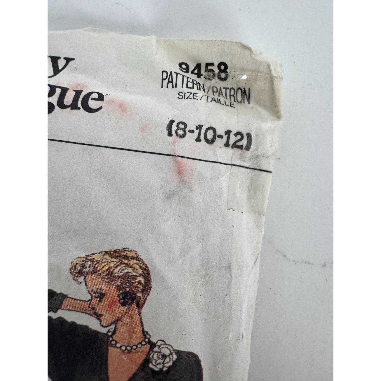 Vogue Sewing Pattern 9458 Dress Straight or Flared Pockets 1980s 8 10 12 Uncut
