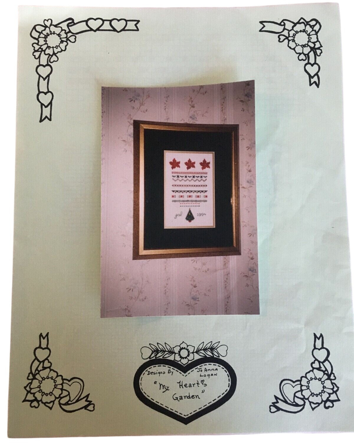 My Hearts Garden Needlework Pattern Christmas Poinsettias Flowers Minimalist Motif Primitive Holiday Sampler