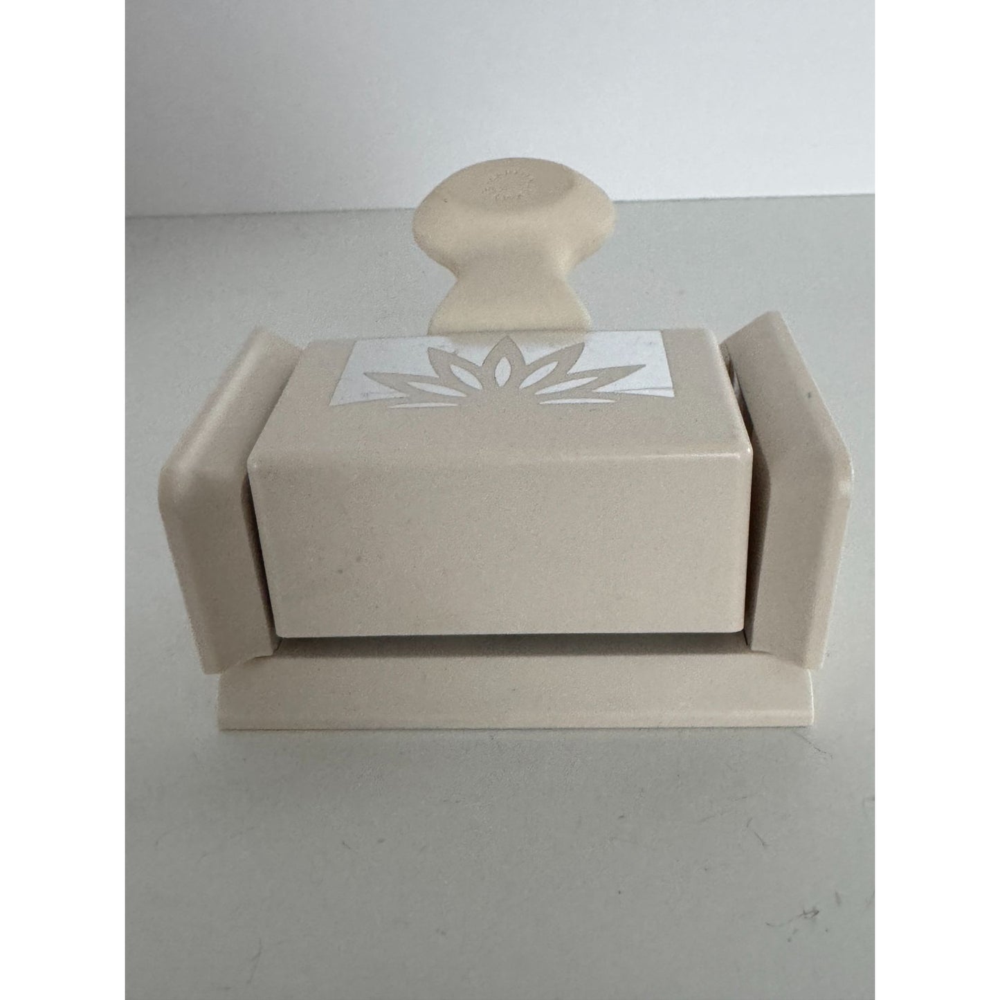 Martha Stewart Paper Punch Aster Flower Deep Edge Continuous Die-Cut Border Art