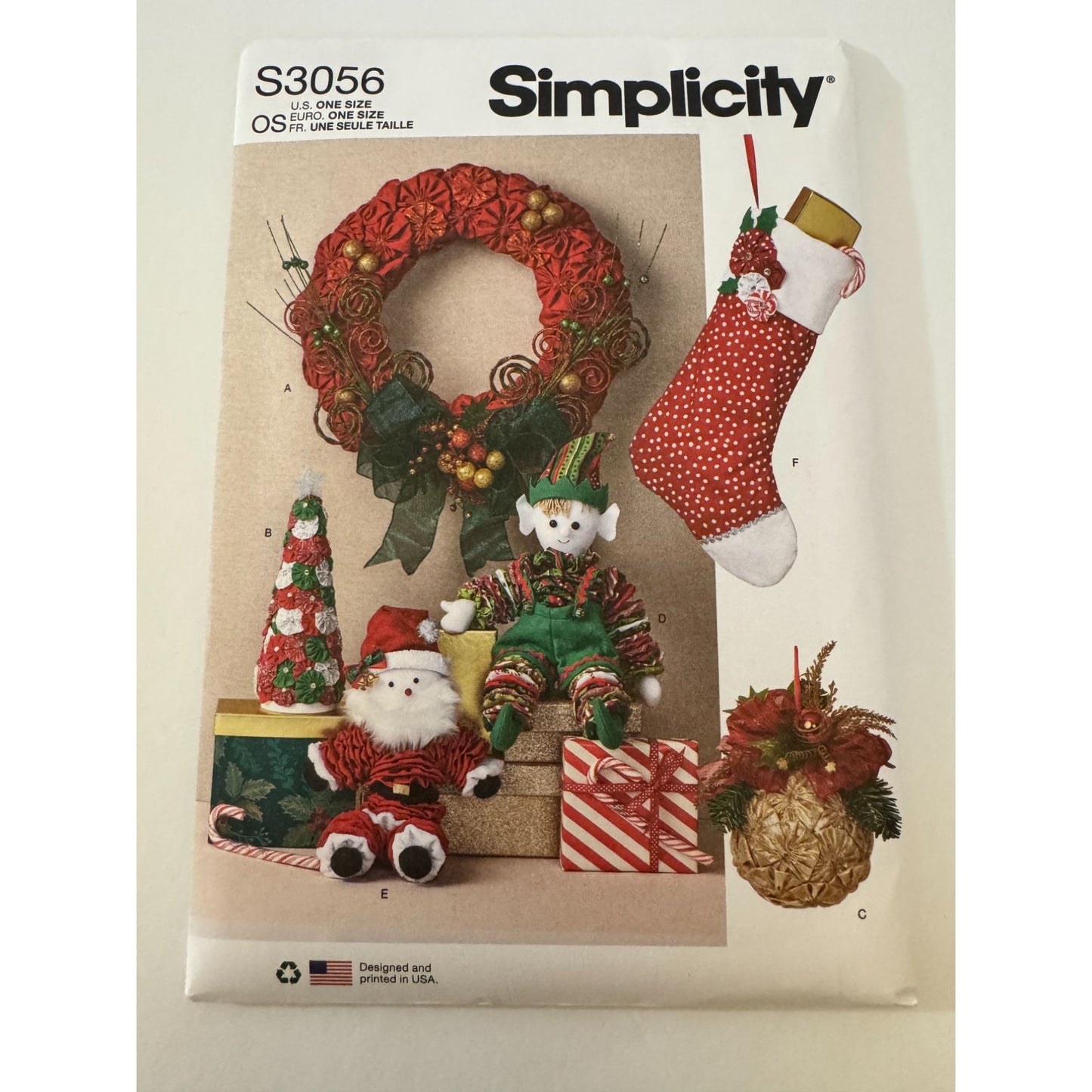 Simplicity Sewing Pattern S3056 Holiday Crafts Wreaths Christmas Stockings Elf