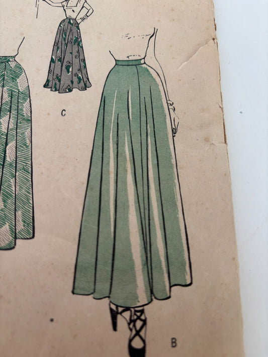Butterick Sewing Pattern 4432 Vintage Four Gore Skirt 1940s 32 Inch Waist Easy