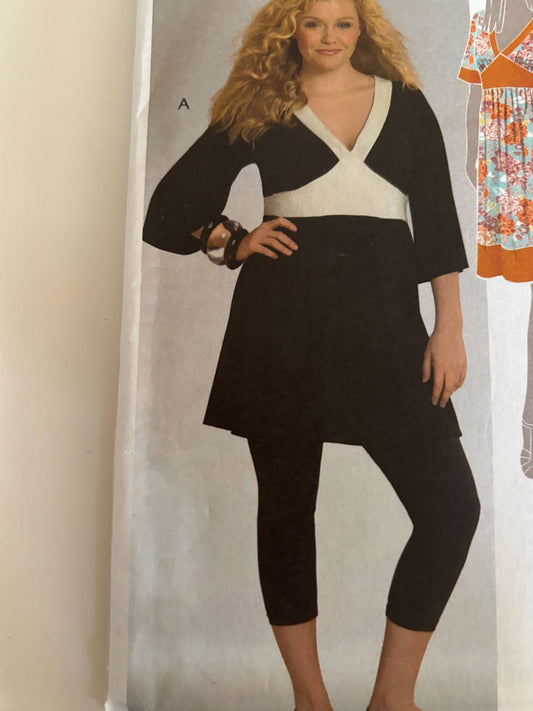 McCalls Sewing Pattern M5435 Dress V-Neck Tunic Shirt Flared Sleeves 18W-24W UC