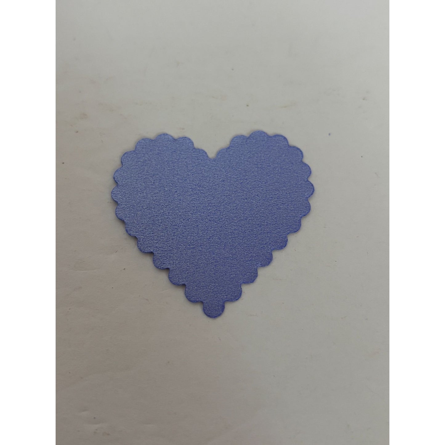 Fiskars Large Squeeze Punch Scalloped Edge Heart Shape Craft Tool Valentines Day