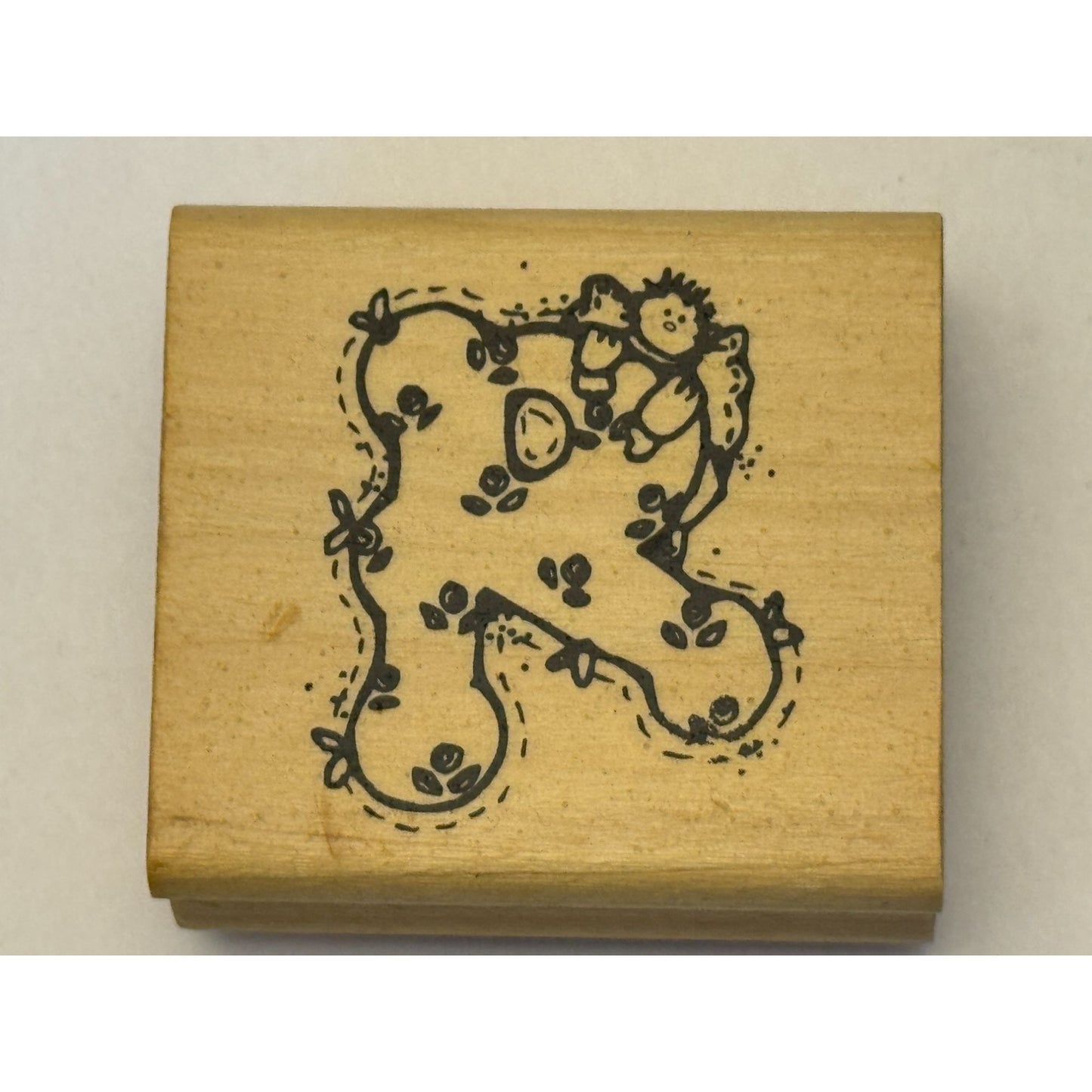 Hooks Lines and Inkers Rubber Stamp Alphabet Letter R Angel Country Card Making