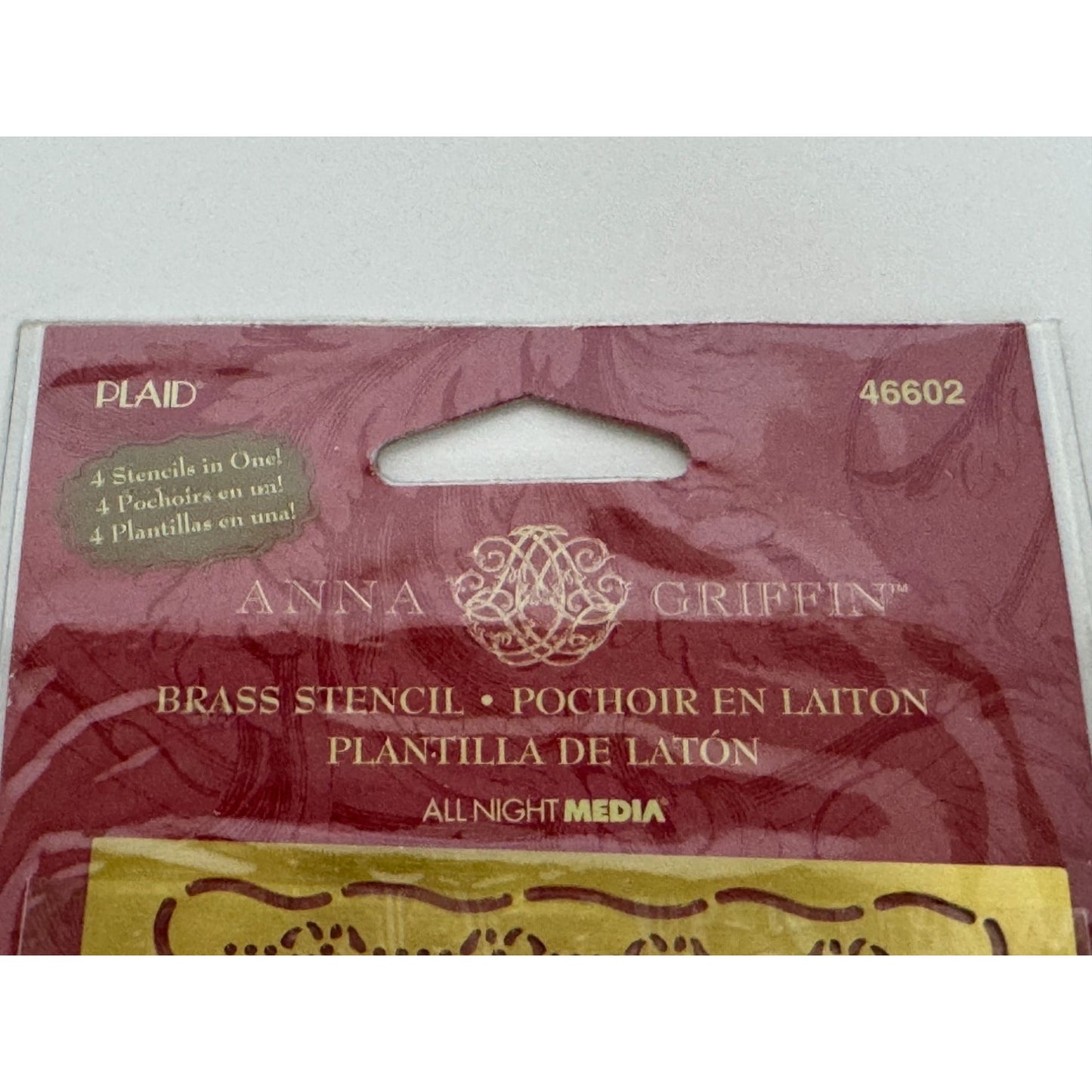 Anna Griffin Brass Stencil Christmas Wreath Bow Ribbon Card Making Plaid 46602