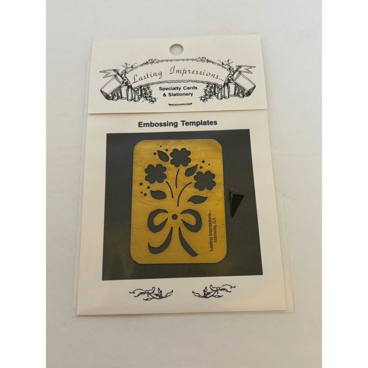 Lasting Impressions Embossing Template Flower Bouquet Bow Floral Metal Stencil