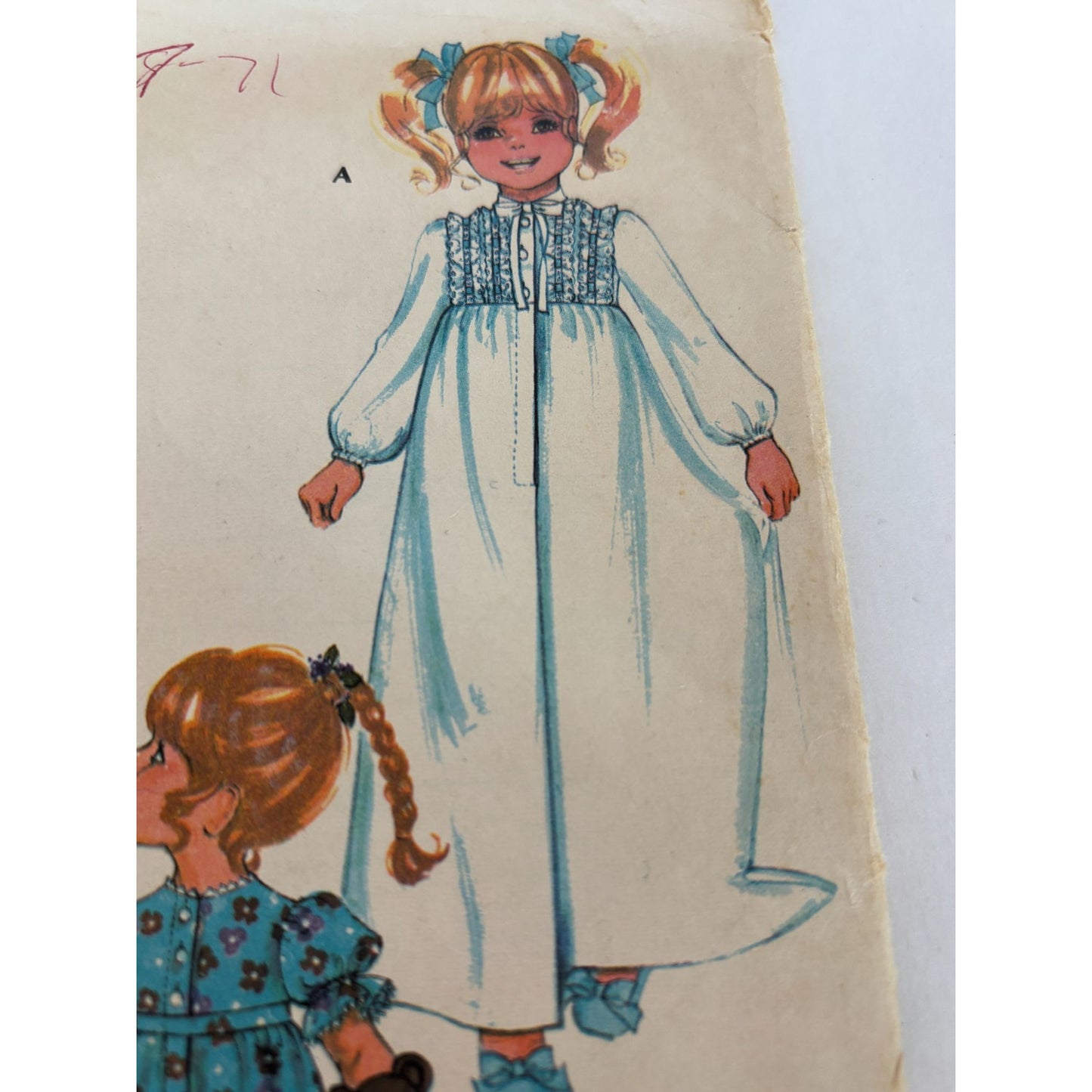 McCalls Sewing Pattern 2621 Girls Long Nightgown Robe Pajamas Size 4 Uncut 1970s