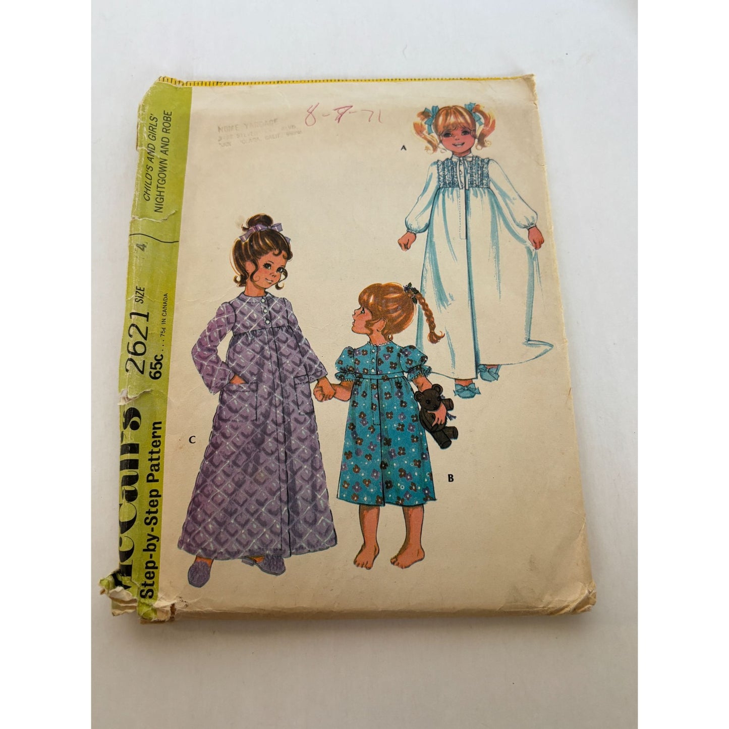 McCalls Sewing Pattern 2621 Girls Long Nightgown Robe Pajamas Size 4 Uncut 1970s