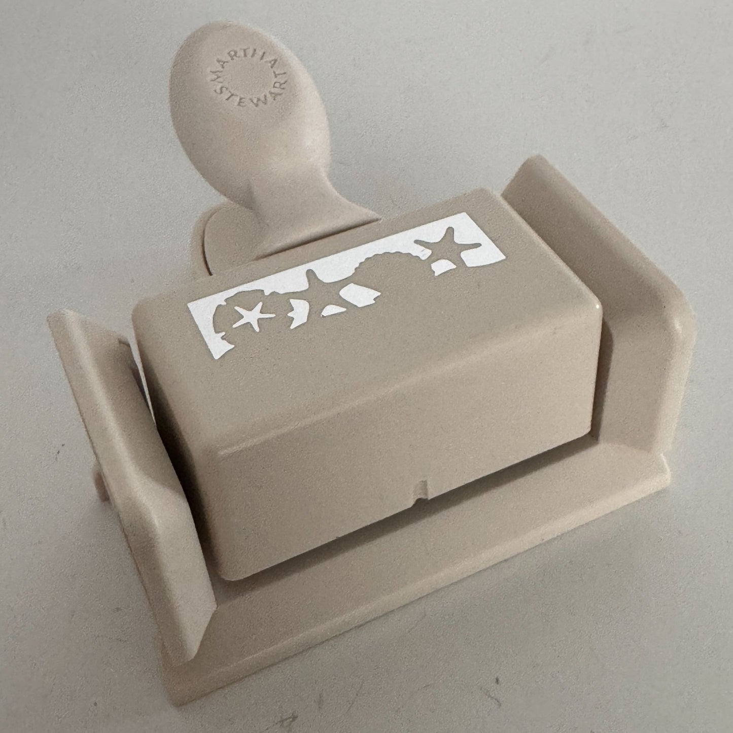 Martha Stewart Paper Punch Sand Dollar Around the Page Corner Edge Starfish