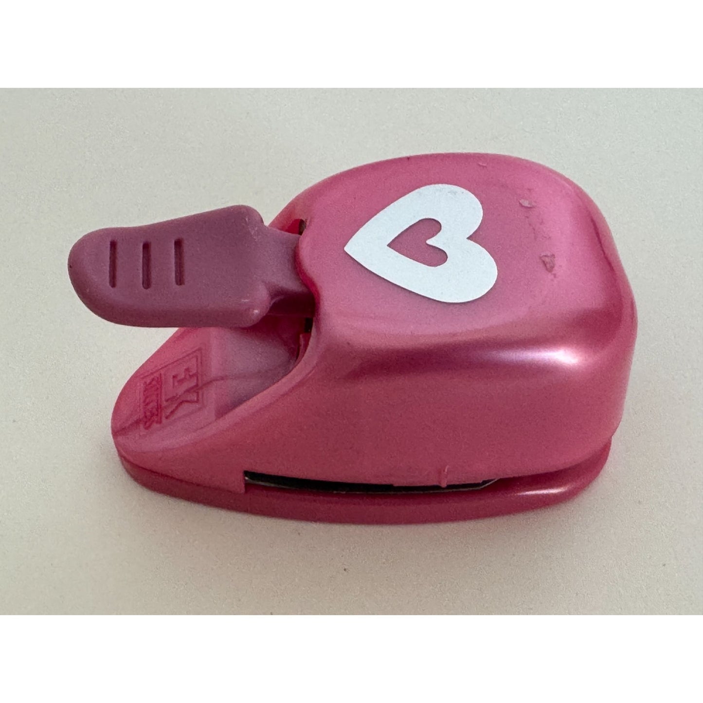 EK Success Heart Shaped Craft Paper Punch Double Valentines Day Card Making 1 in