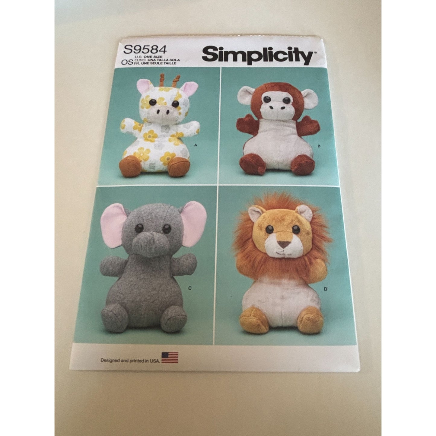 Simplicity Sewing Pattern S9584 Plush Stuffed Animals Giraffe Monkey Elephant UC