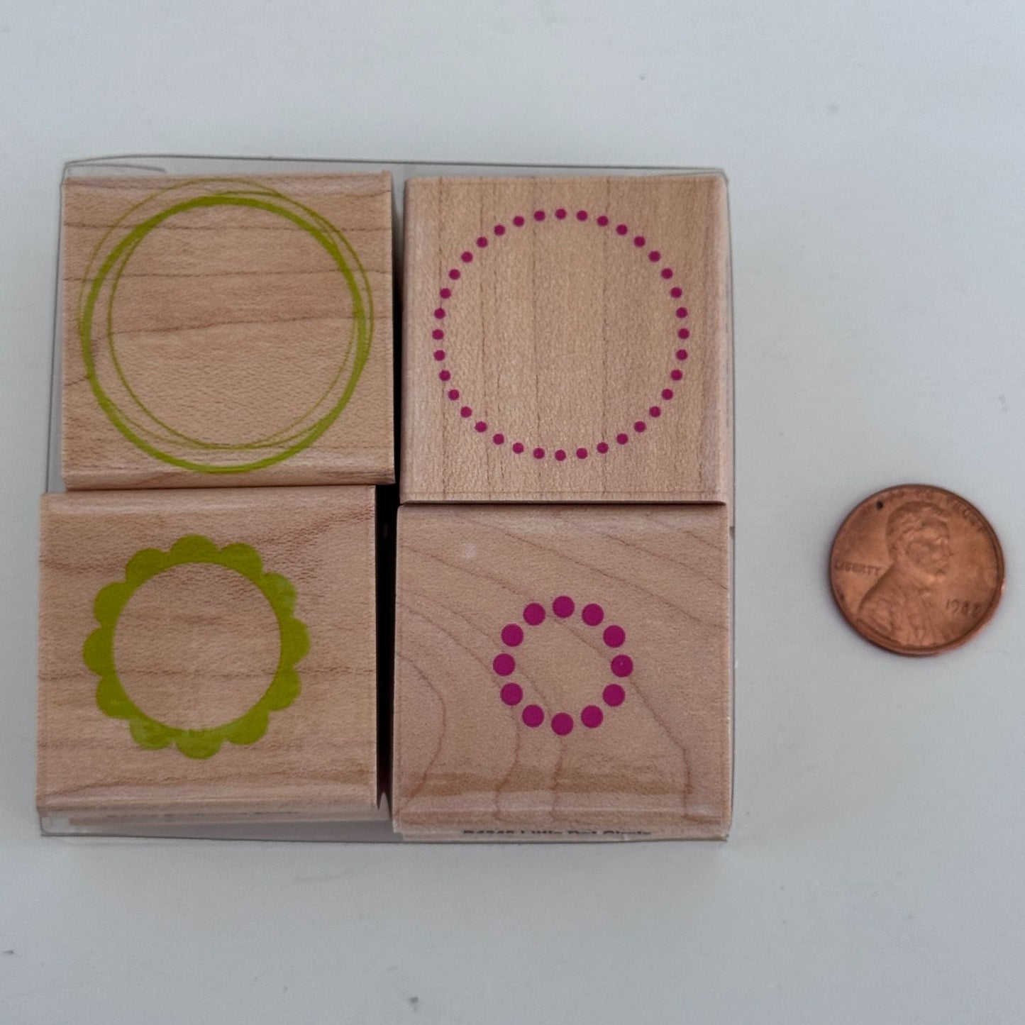 Hero Arts Rubber Stamp Layering Circles Set Tiny Dot Scalloped Circle Cardmaking Craft Shapes