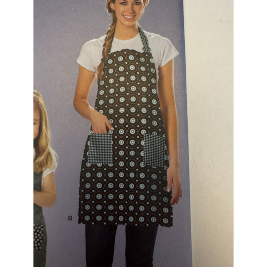 Simplicity Sewing Pattern 2824 Apron Mother Daughter Mommy and Me Matching Uncut