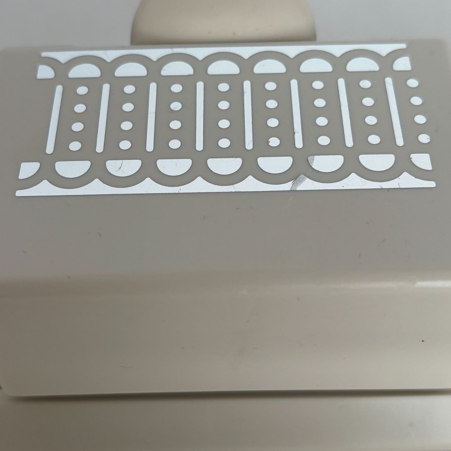 Martha Stewart Paper Punch LINKED TRIM Double Edged Border Eyelet Lace Cardmaking