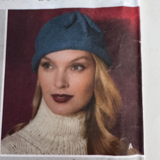 Vogue Sewing Pattern V9235 Misses Hats Wraps Faux Fur Beret Capelet Winter Accessories Uncut
