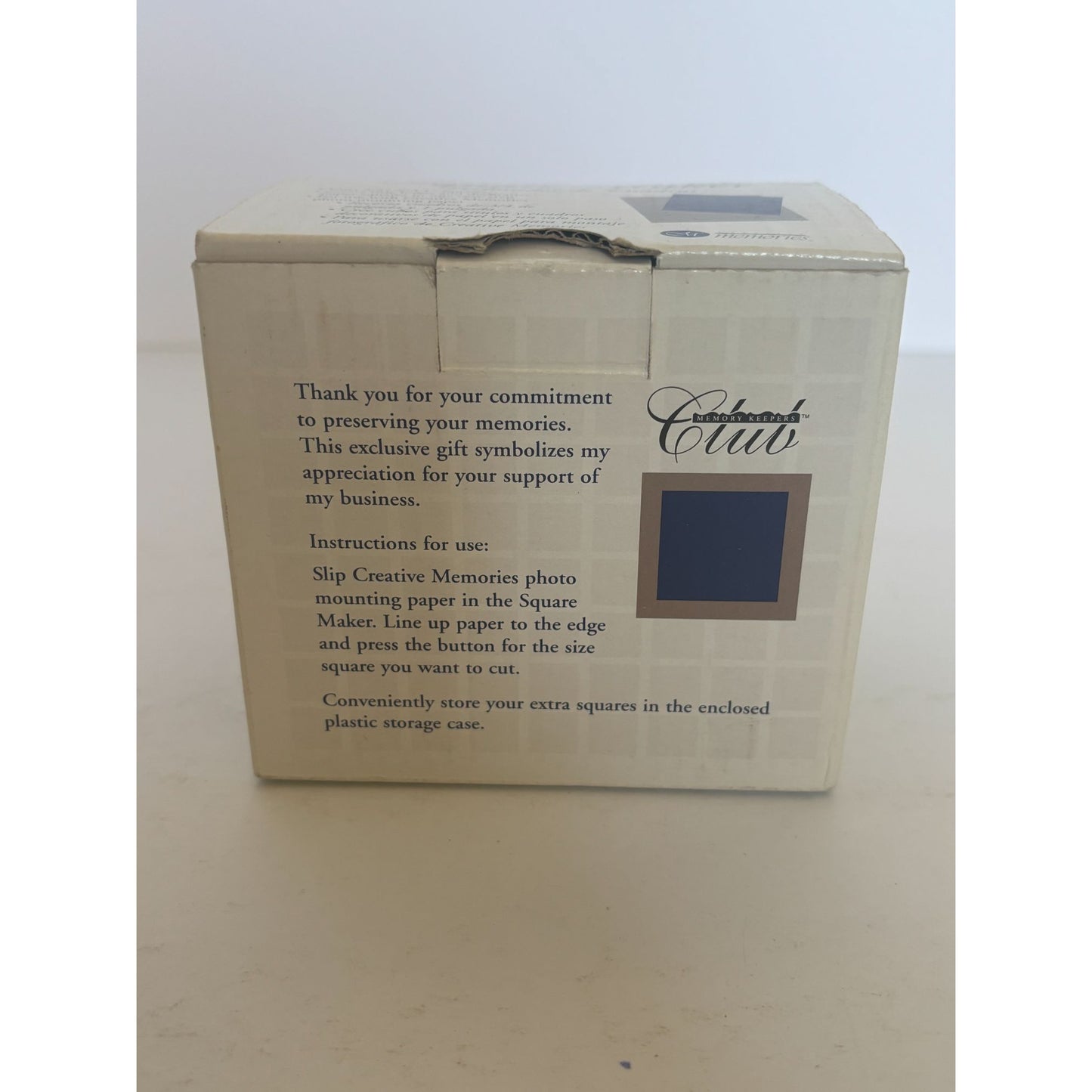 Creative Memories Square Maker Paper Punch 3/4 and 1 Inch Squares Title Boxes