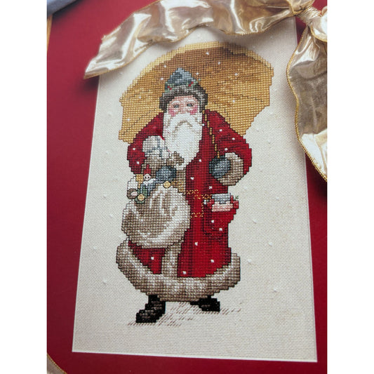 Leisure Arts Magazine December 1990 Cross Stitch Craft Patterns Christmas Santa