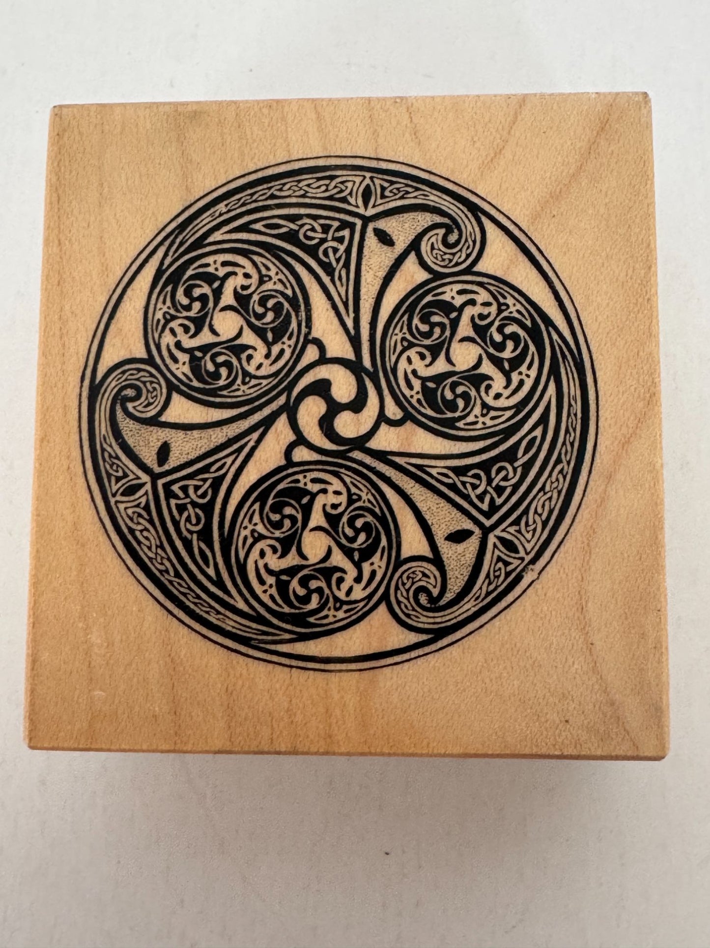 PSX Rubber Stamp Celtic Knot Irish Triple Spiral Triskelion Circle Symbol F-2454