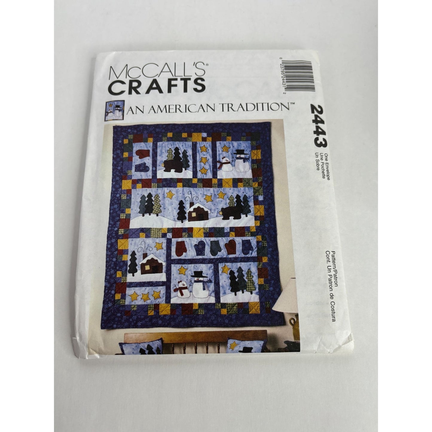 McCalls Sewing Pattern 2443 Christmas Stocking Quilt Pattern Mantle Cover Craft