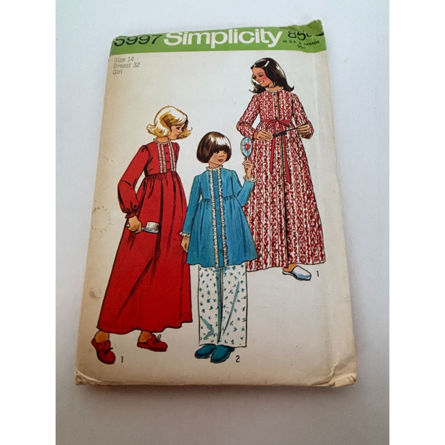 Simplicity Sewing Pattern 5997 Girls Robe Nightgown Pajamas 1970s Vintage 14 UC