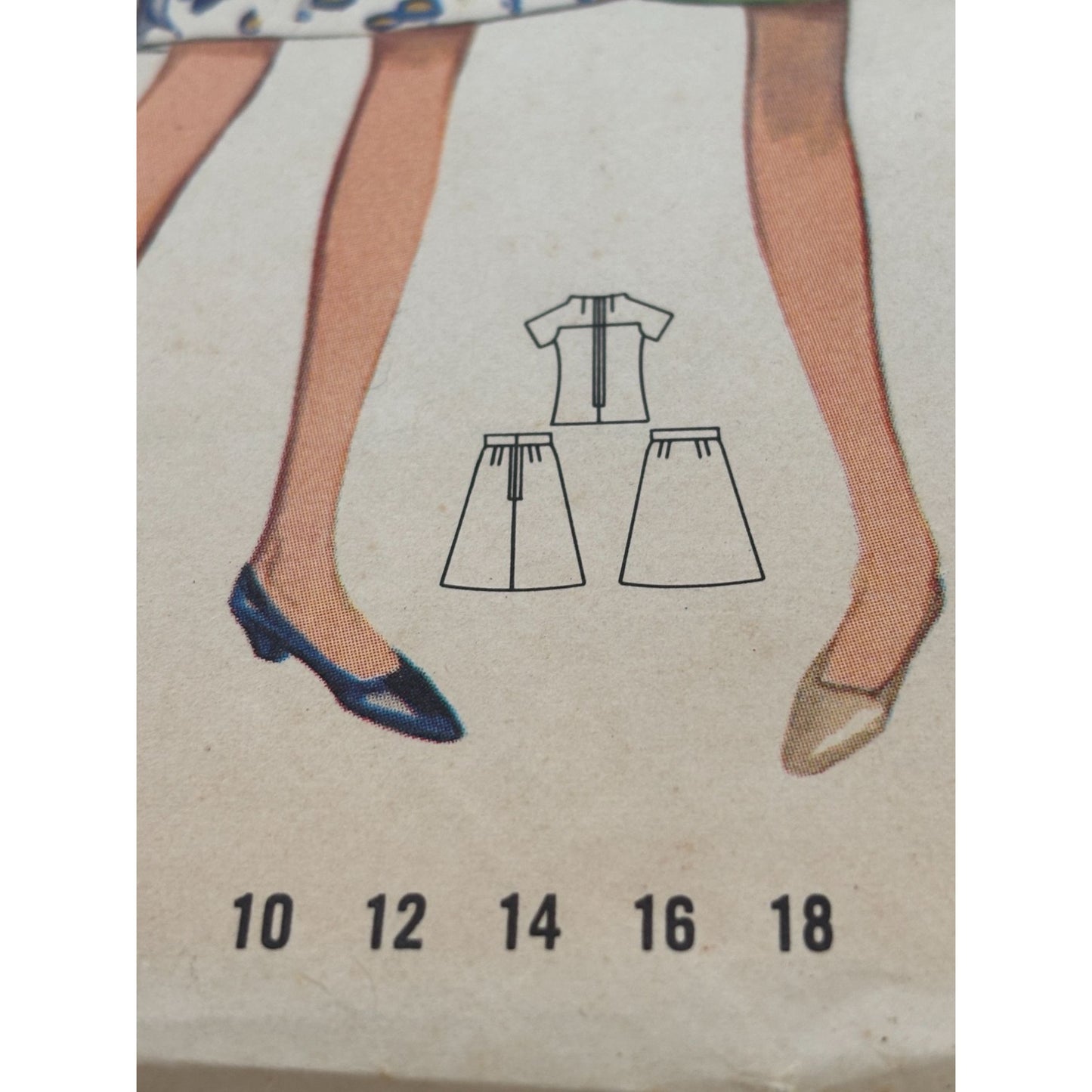 Butterick Sewing Pattern 4555 Misses Dress Vintage 1960s Size 16 Bust 36 Uncut