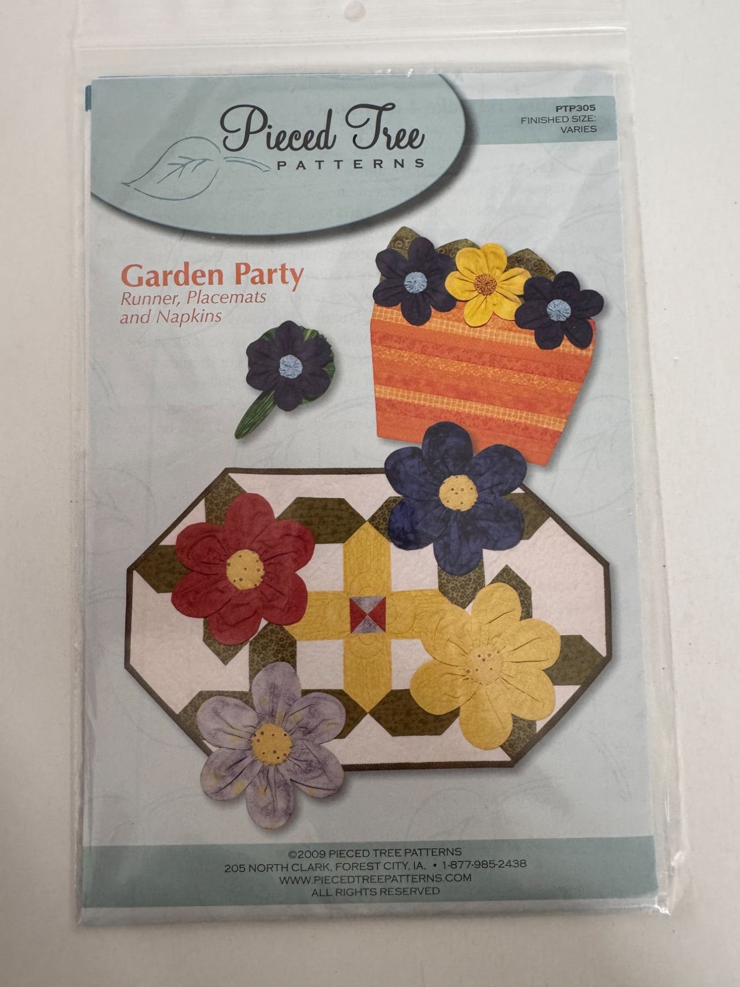 Pieced Tree Patterns Quilting Garden Party Runner Placemats Napkins Flowers