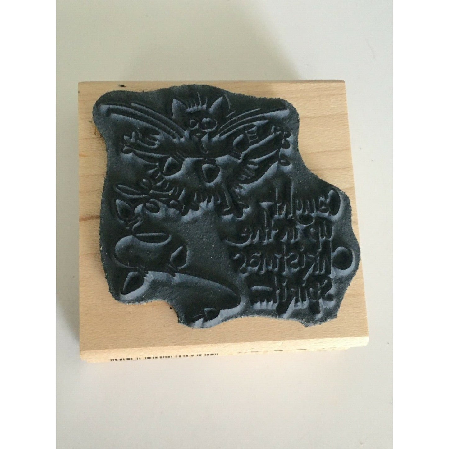 Stampendous Rubber Stamp Fluffles in Lights Cat Caught in Christmas Spirit F144