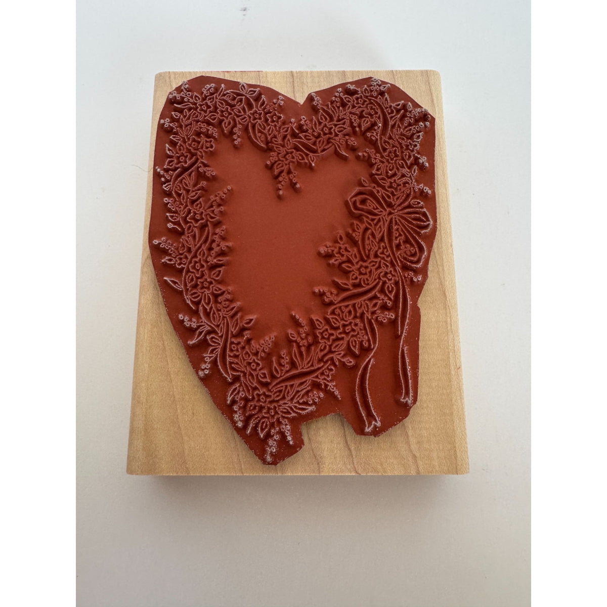 Stampin Up Wood Rubber Stamp Floral Wreath Heart Spring Flowers Romantic Love