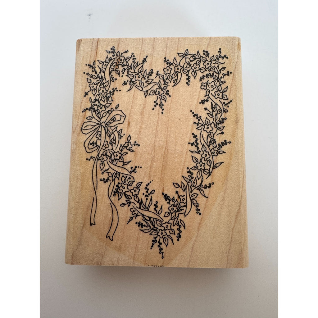 Stampin Up Wood Rubber Stamp Floral Wreath Heart Spring Flowers Romantic Love