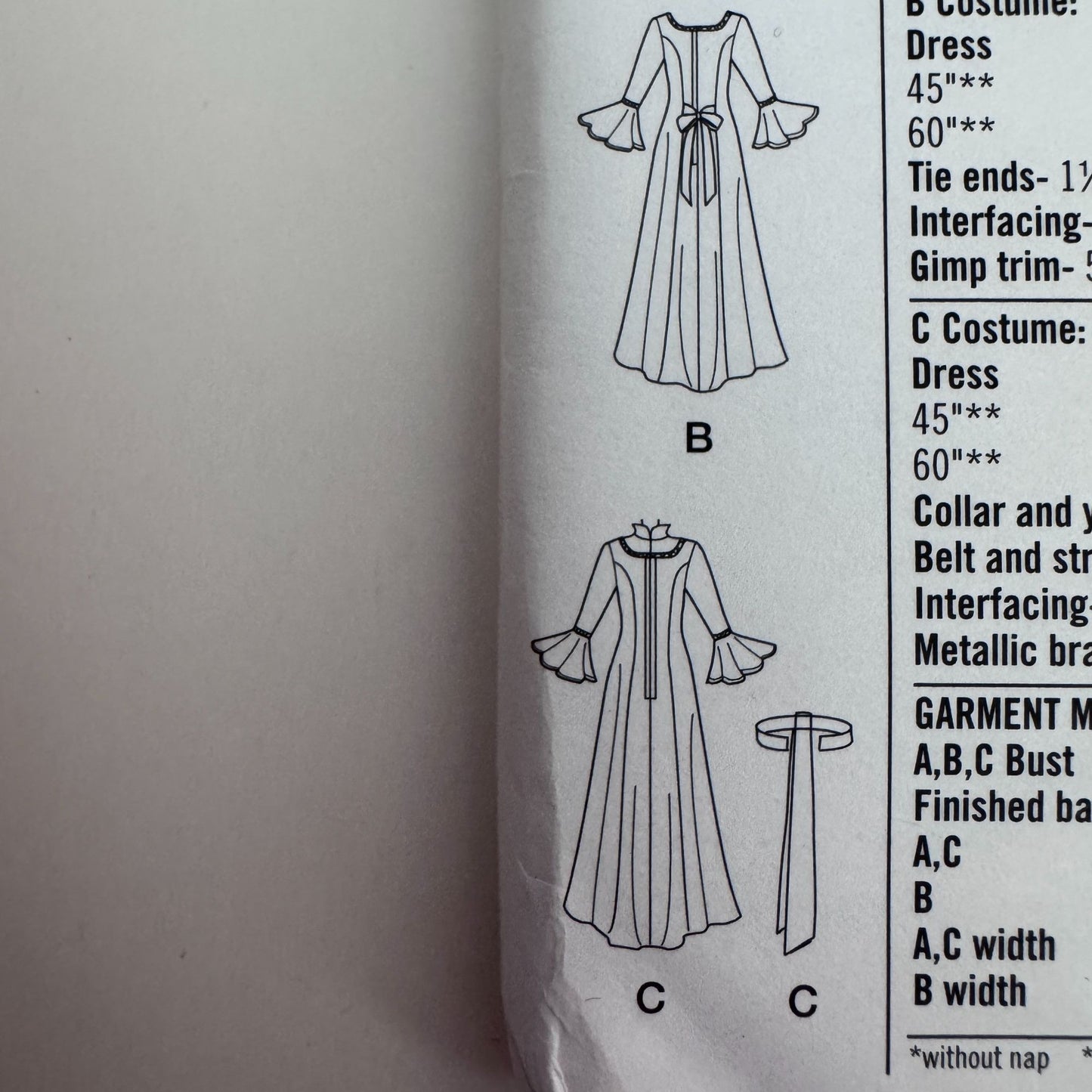 Simplicity Sewing Pattern 1045 Medieval Dress Costume Fantasy Renaissance Cosplay 14-20 Uncut