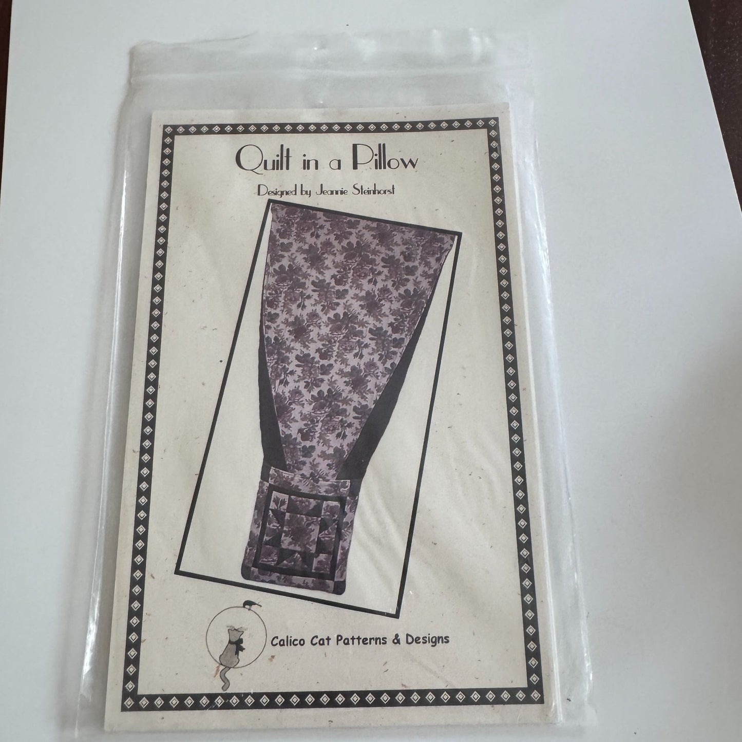 Calico Cat Quilt In A Pillow Quilting Pattern Steinhorst 40x70 inch Star Pocket