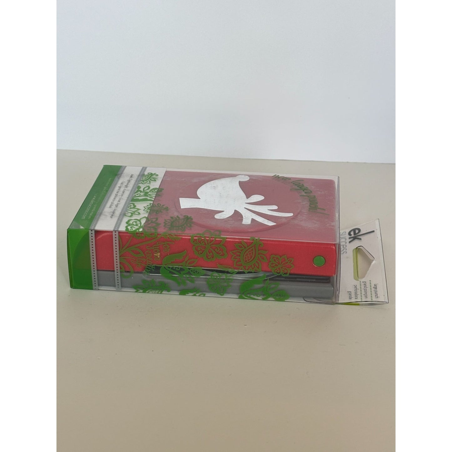 EK Success Reindeer Christmas Paper Punch Cardmaking Large Shape Scrapbooking Holiday Craft